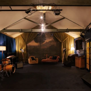 Jezebel rehearsal room, photo 2